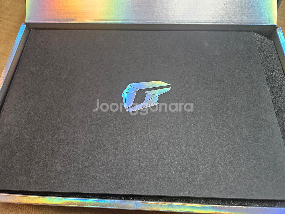 Colorful 컬러풀 4080 super White vulcan 화이트불칸--3