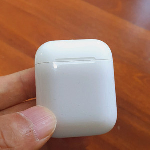 에어팟2세대 본체(케이스), 상태괜찮음, A1602