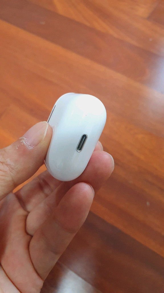 에어팟2세대 본체(케이스), 상태괜찮음, A1602 이미지