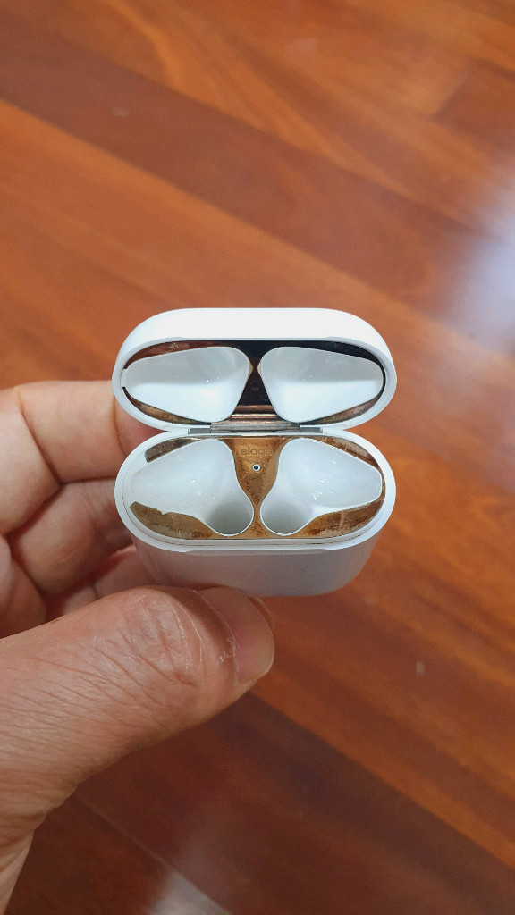 에어팟2세대 본체(케이스), 상태괜찮음, A1602 이미지