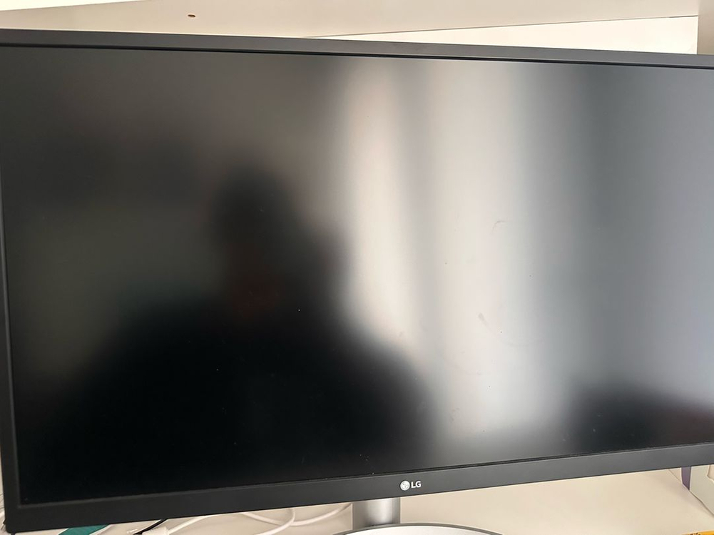 LG 27인치 4K모니터 이미지