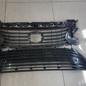 렉서스 es300h 6.5세대 순정그릴 이미지