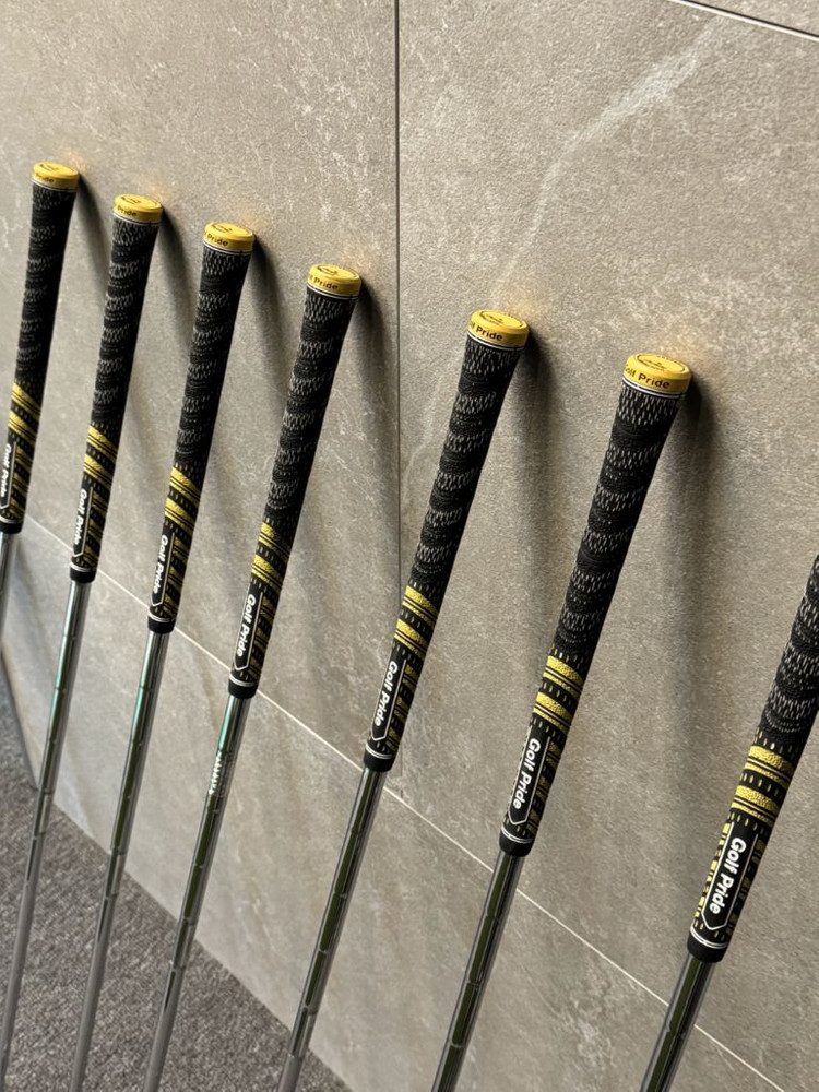 테일러메이드 P7tw 4-p 이미지