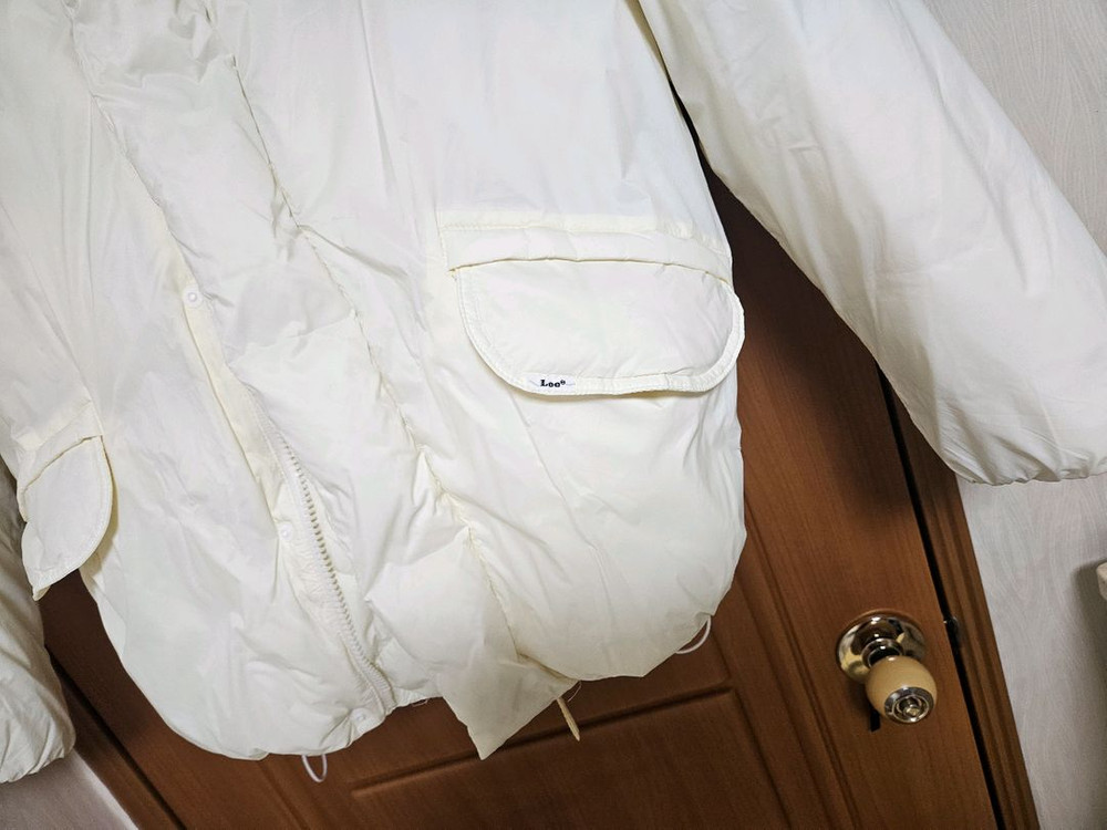 lee 아이보리 남성용 패딩 L사이즈--2