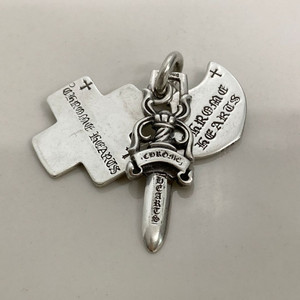 크롬하츠 3트링킷 펜던트 참 대거 목걸이