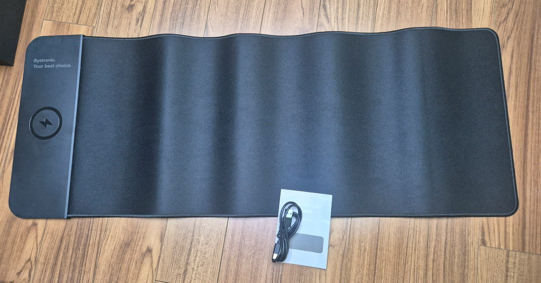 엔보우 고속 무선충전 마우스장패드 WCPADL 데스크매트 택포--2