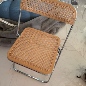라탄 체어 접이식 의자 팝니다 이미지