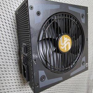 80플러스 골드 650W 파워서플라이