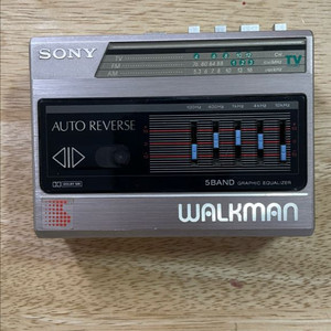 소니 sony 워크맨 카세트 WM-F60 팝니다