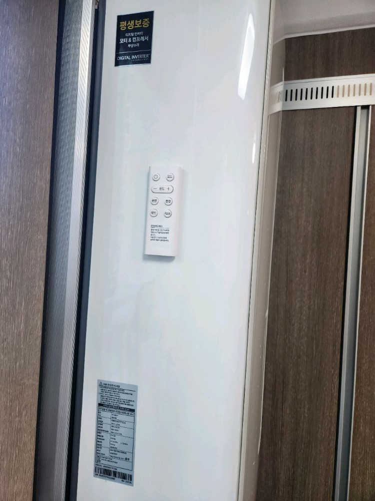 삼성 윈도우핏 창문형 에어컨 AW05A5171TZA 이미지