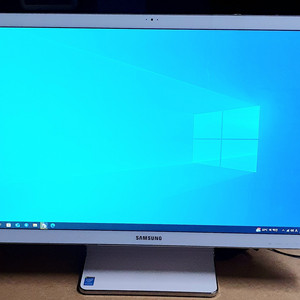 삼성 올인원PC DM700A4J-KN26 -24인치