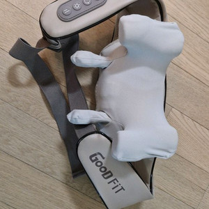 굿핏 어깨 목 마사지기