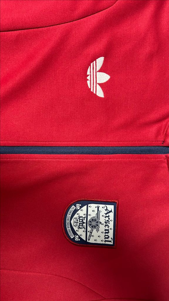 아디다스 아스날 트랙탑 이미지