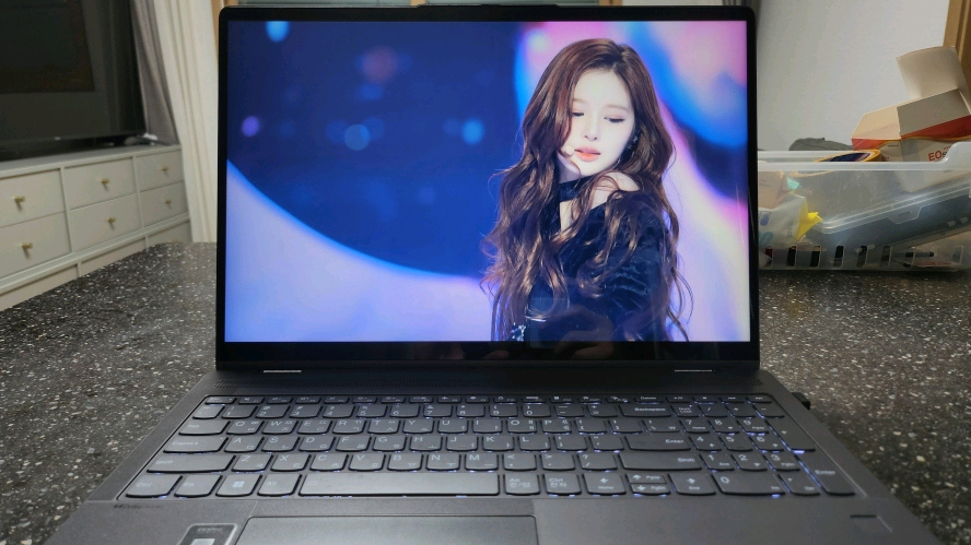 레노버 플렉스5 16IAU7 i7-2/2in1 이미지