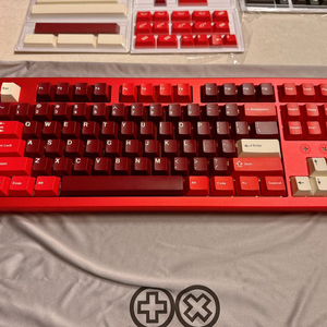 TX87 V2 TKL 레드 + GMK하몽키캡 커스텀키보드 풀알루키보드 + 가컬루프 일괄 팝니다
