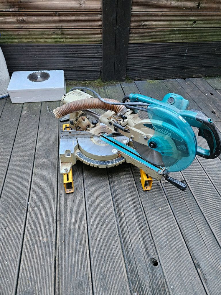 슬라이딩 각도절단기(완료) 이미지