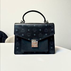 MCM 사첼백 크로스백