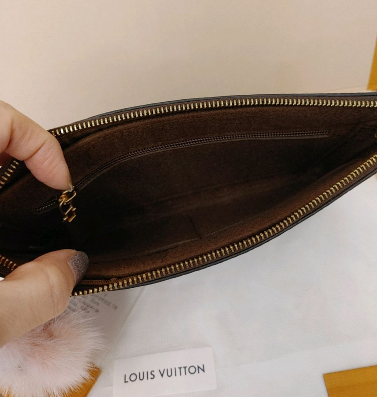 정품-루이비통 에튀보야쥬 클러치-영수증포함--2