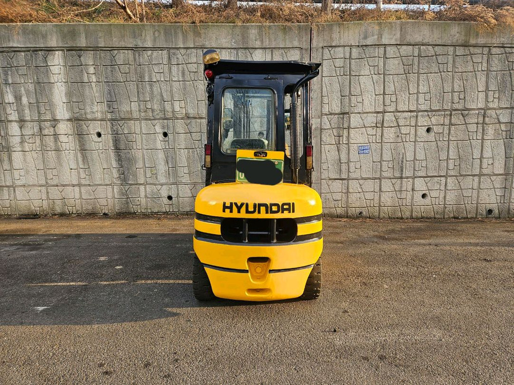 (중고지게차) 현대 HDF30-II 디젤 3톤 지게차 (자동발, 사이드쉬프트, 반캐빈 ) 이미지