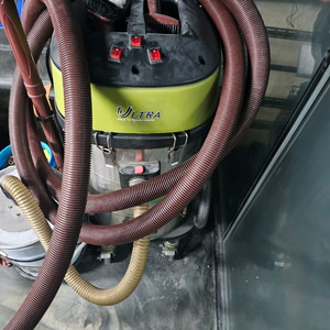 산업용 대형 청소기 이미지