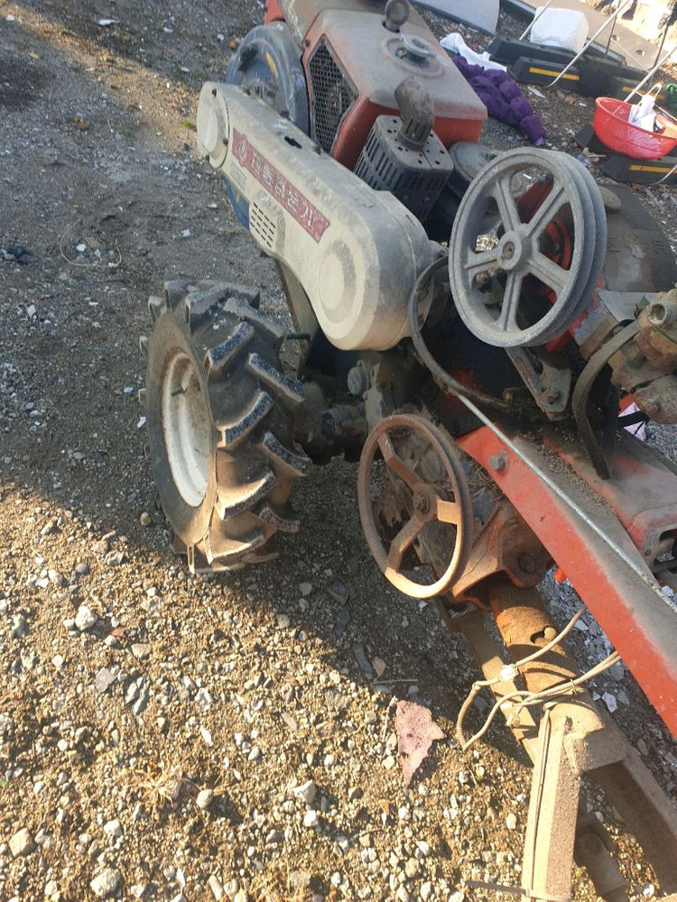 키시동 대동 경운기+분무기+데후 달린 트레일러 이미지