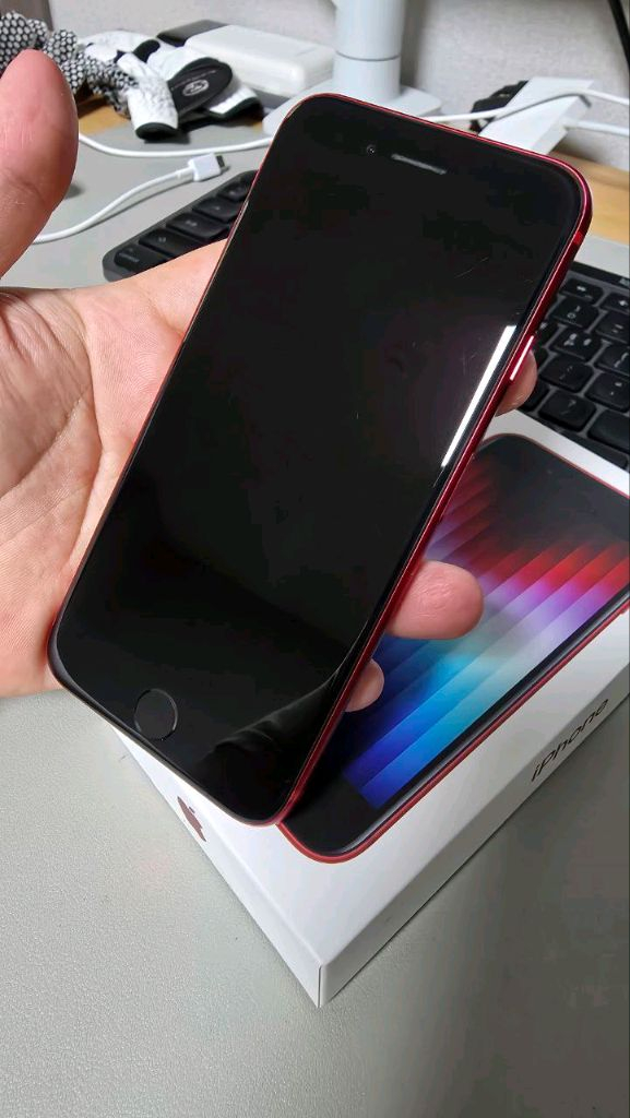 아이폰 SE3 128GB 보증 O--3