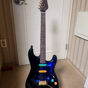 UV 카멜레온색 커스텀제작 일렉기타 그린 퍼플색