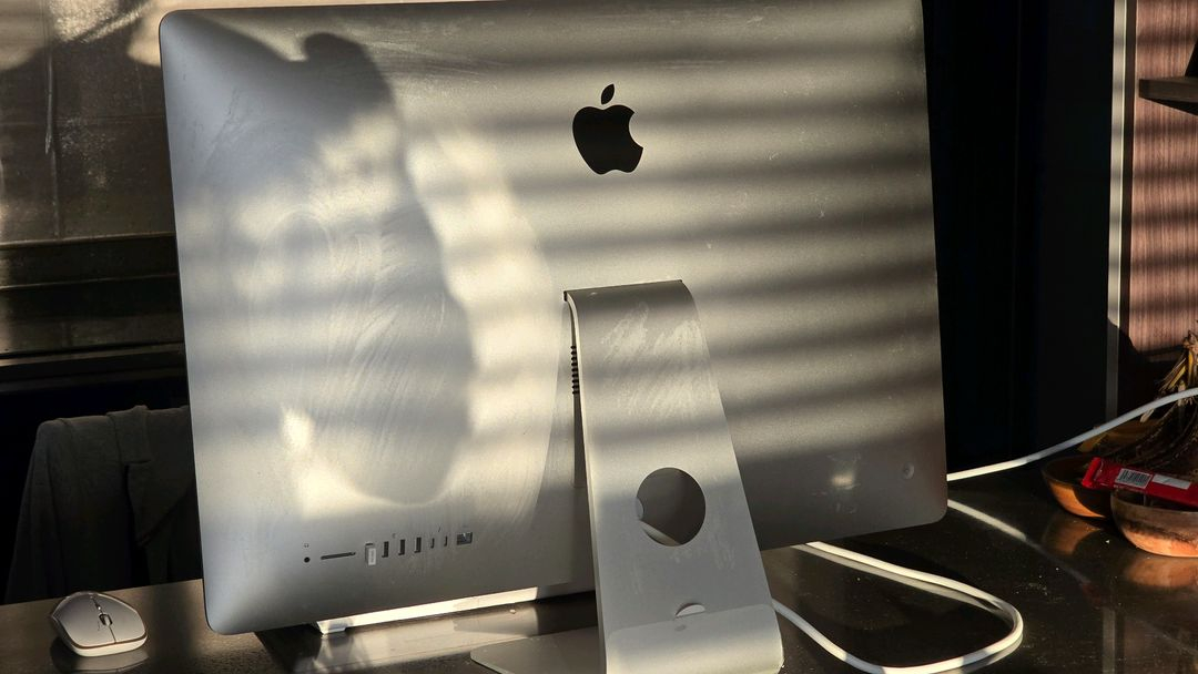 애플 아이맥 27인치 올인원 데스크톱 4K--1