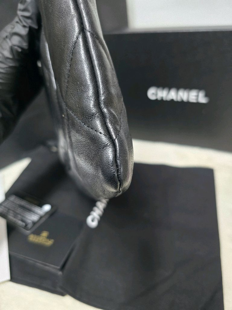 샤넬19뉴미듐클러치백 샤넬가방 명품백 정품--5