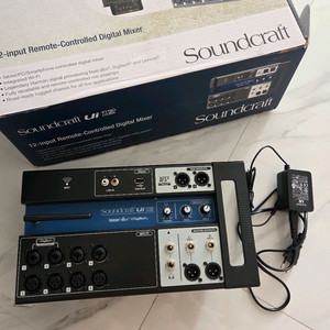 사운드크래프트 ui12 디지털믹서