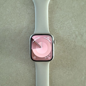 애플워치 9 44mm 스타라이트 이미지