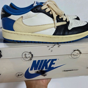 나이키 에어 조던1 트래비스 스캇 프라그먼트 로우 240