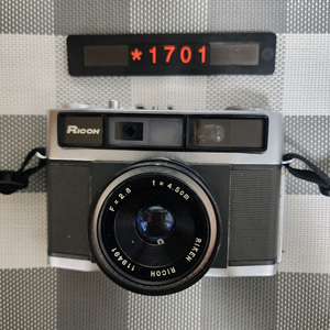 리코 300 S 필름카메라