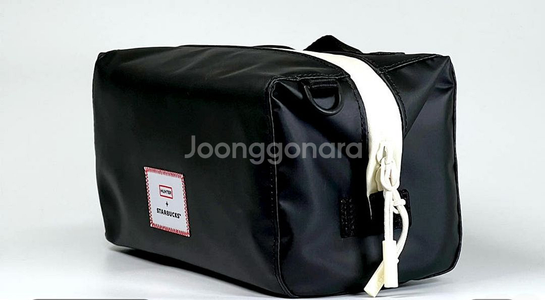 스타벅스 헌터 콜라보 파우치백--1