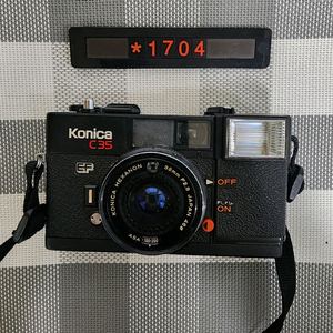 코니카 C 35 EF 필름카메라