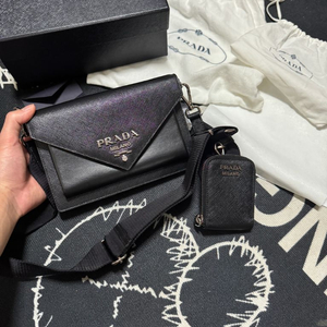 프라다 엔벨로프 미니 크로스백