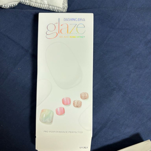 대싱디바 글레이즈 패디 네일 이미지