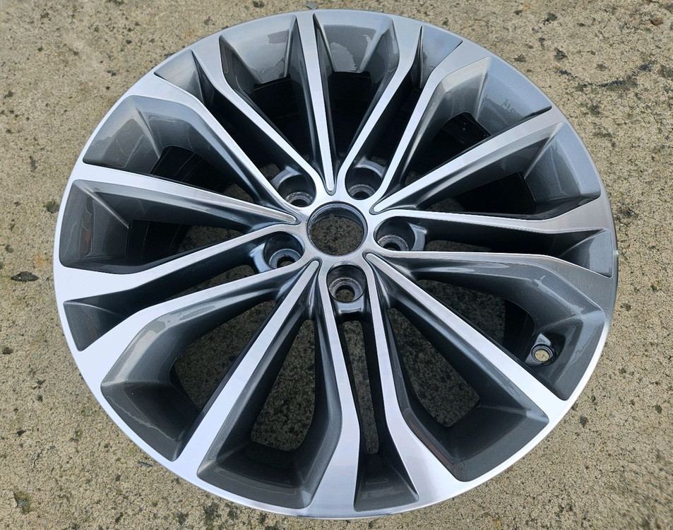 제네시스DH 18인치 순정휠 한짝판매 이미지