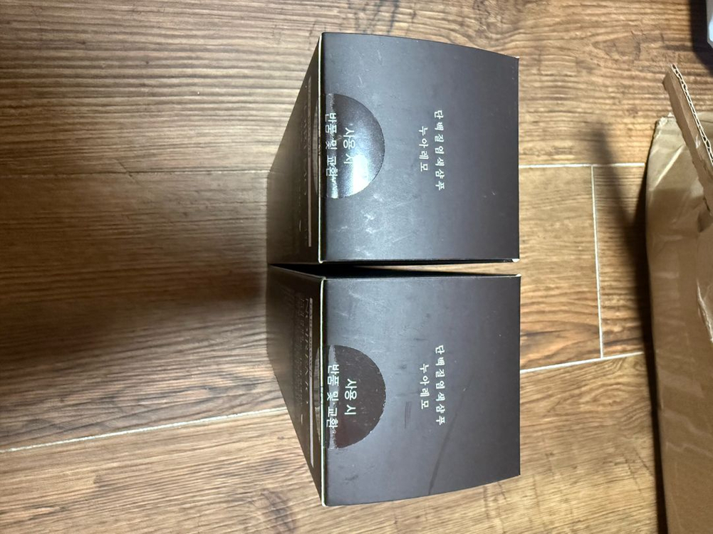 누아레모 단백질 염색샴푸(다크 브라운색) 2개 판매합니다.--1