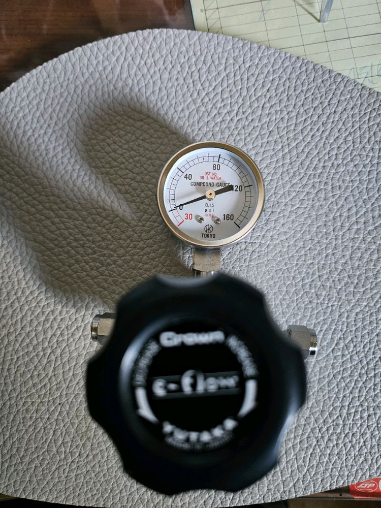 크라운 정밀 라인압력조정기--1