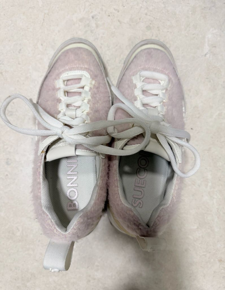 슈콤마보니 털 운동화 240--1