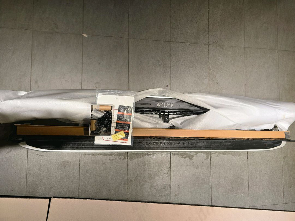 쏘렌토 mq4 사이드스텝 gsc 북미형 반 신품 판매합니다.--4