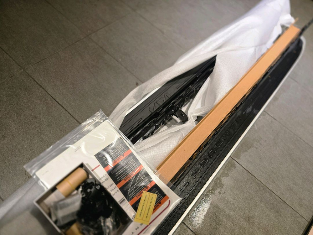 쏘렌토 mq4 사이드스텝 gsc 북미형 반 신품 판매합니다.--8