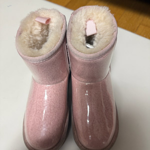 [대구/안심결제] 택포 / 클리어 미니 어그 키즈 AS3032K 코티드 클래식 핑크