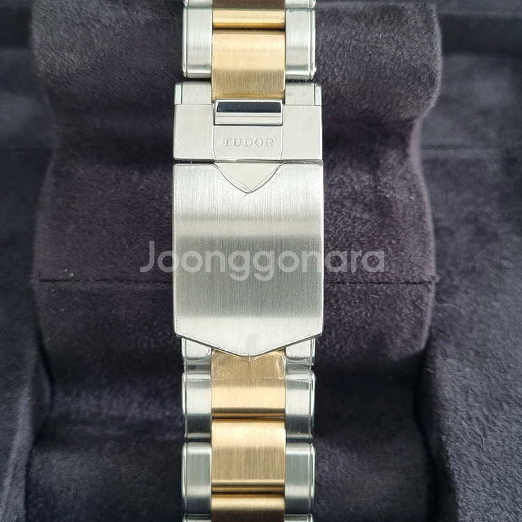 튜더 블랙베이 41mm GMT M79833(2022년식)--2