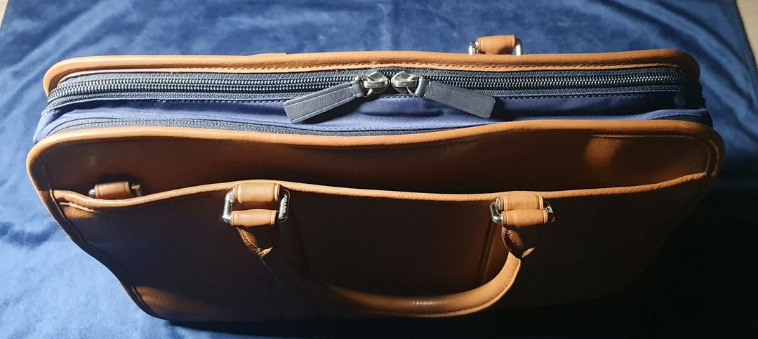 코치(COACH) 남성용 서류가방-->가격인하--3