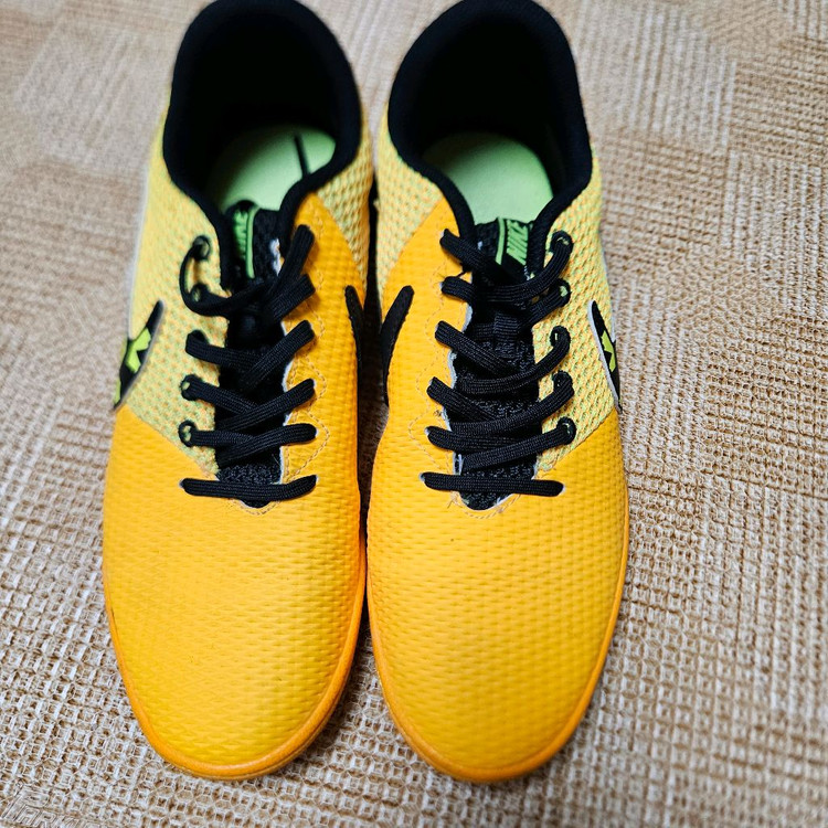 나이키 풋살화--3