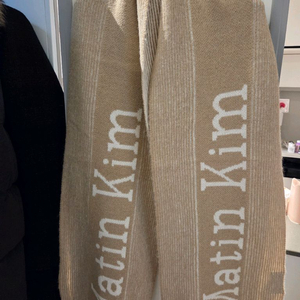 마땡킴 머플러 목도리 판매합니다