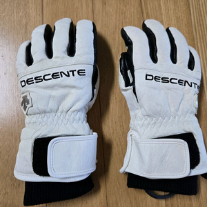 데상트 주니어 스키장갑 m사이즈 초저까지