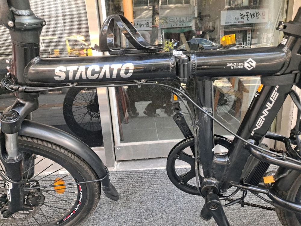 스타카토 VENUS 접이식 전기자전거 20인치 성남시--1